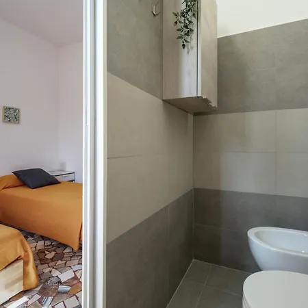 Charming Guest In Frassino With Private Entrance 3* San Giovanni in Bosco